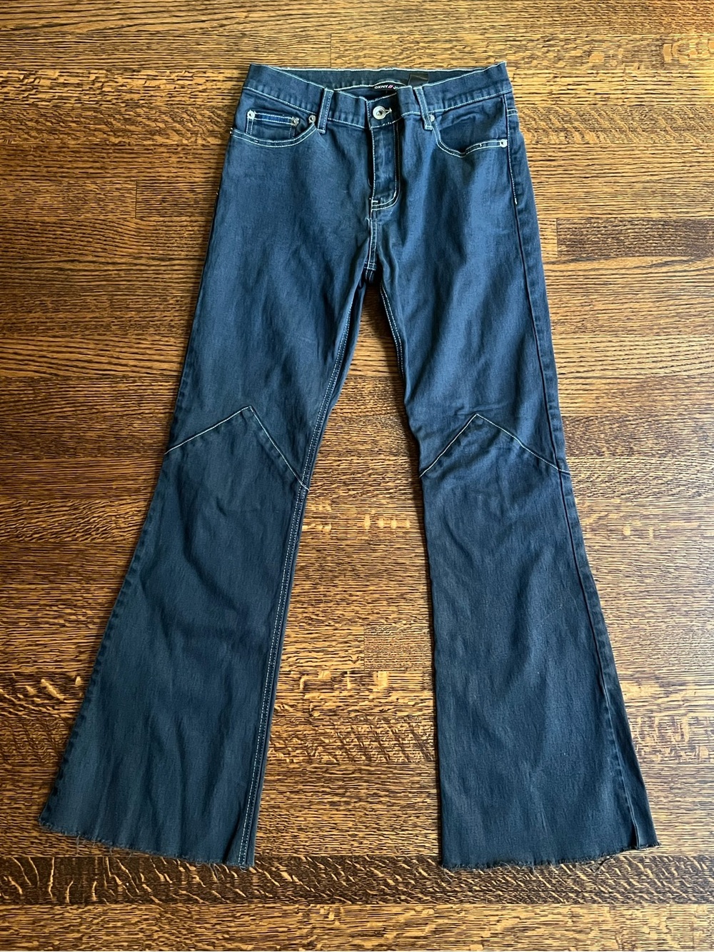 Final Price! Y2K DKNY Flare Jeans